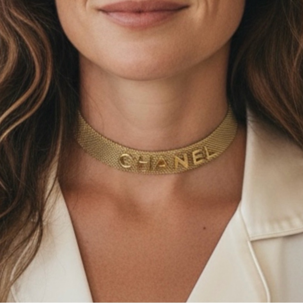 CHANEL logo Gold Mesh Choker Necklace + Box - Picture 5 of 8